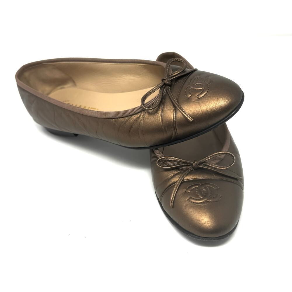 CHANEL Metallic Bronze Leather Bow Ballet Flats